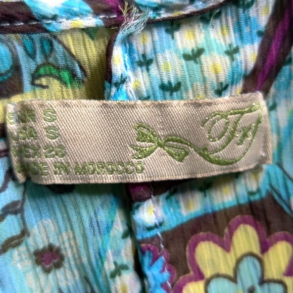 🗺️ Boho Printed Peasant Shirt Blouse w/ Braided Belt included Semi-Sheer, Small - Picture 9 of 10